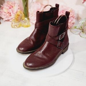 UMBERTO Raffini Tanya Brown Ankle Boots With Buckle Straps Size 9